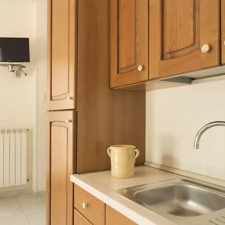 Residenza Aurora Apartmanhotel 4*