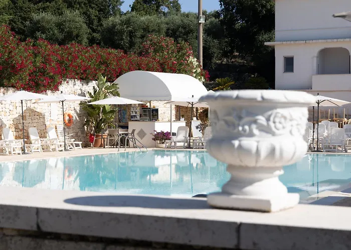 Residenza Aurora 3* أوستوني