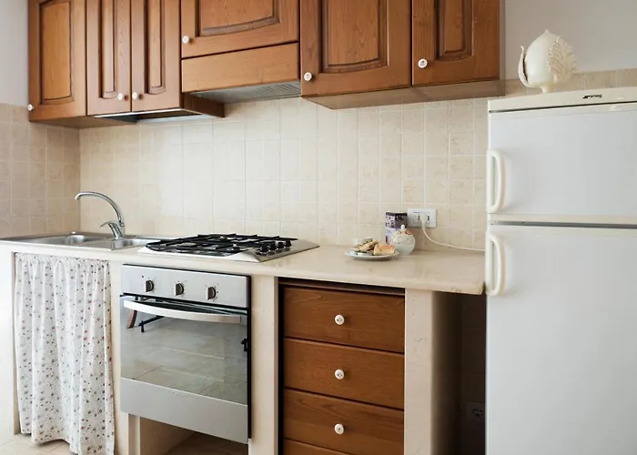 Residenza Aurora أوستوني