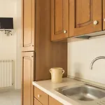Residenza Aurora מלון דירות 3*