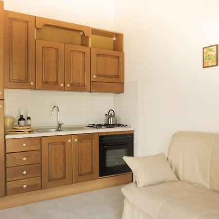 Residenza Aurora アパートホテル